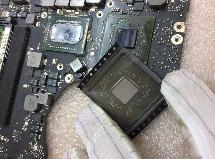 Новая видеокарта MacBook Pro A1297